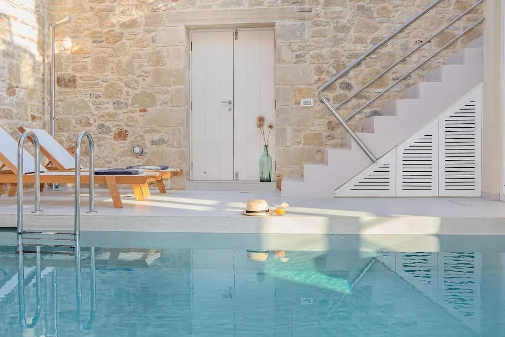 Hippocampo Waterfront Villa Chania